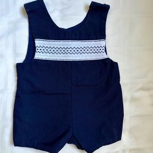 Geometric smocked jonjon